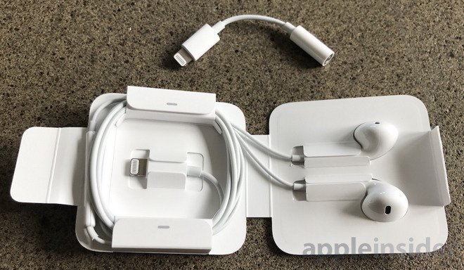 iPhone 7-era Lightning adapter for wired headphones dropped